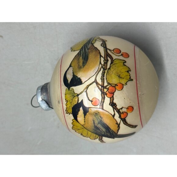 Chickadee Christmas Ornament 1976 Glass Bulb Bird & Berries Design Used READ - Picture 5 of 6